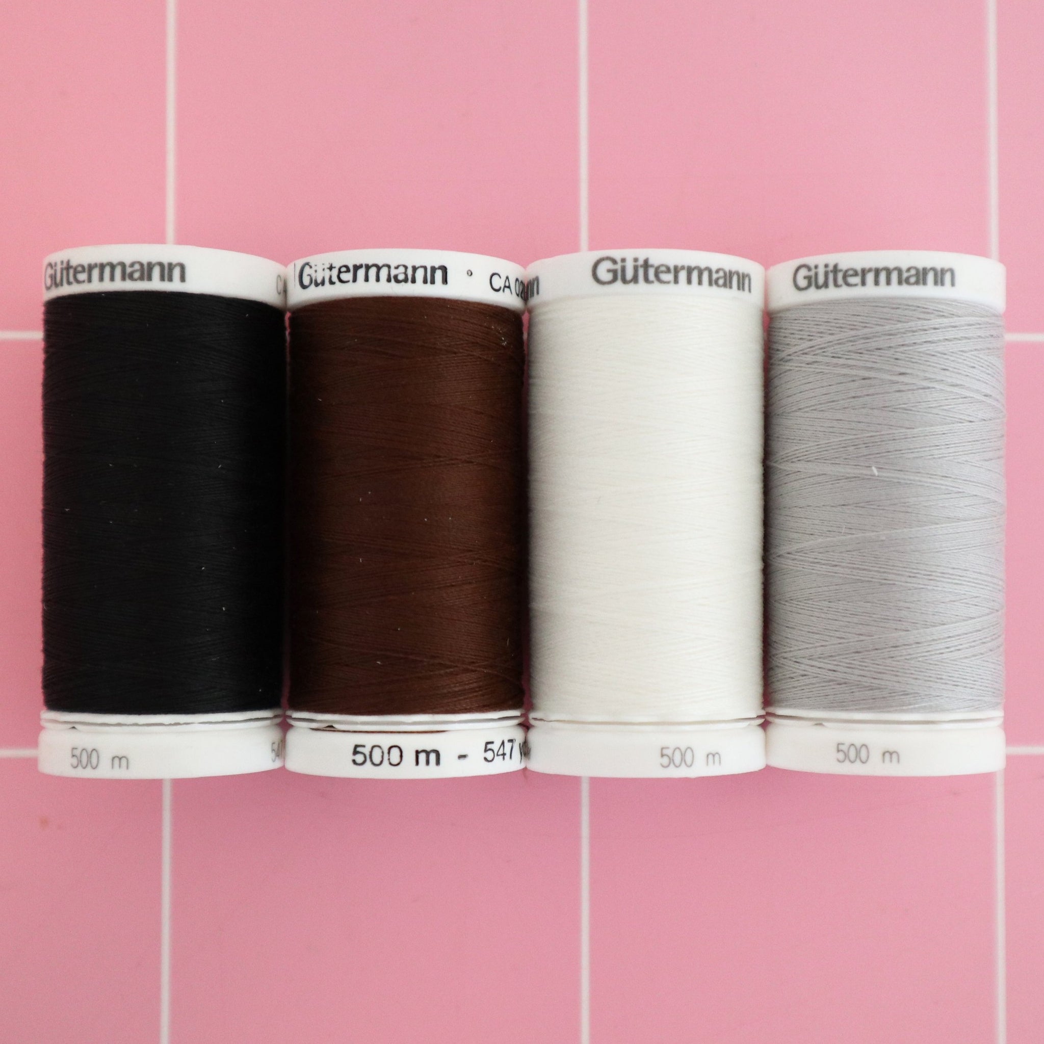 500m - 547yds Gütermann sewing thread. – Naïs Products